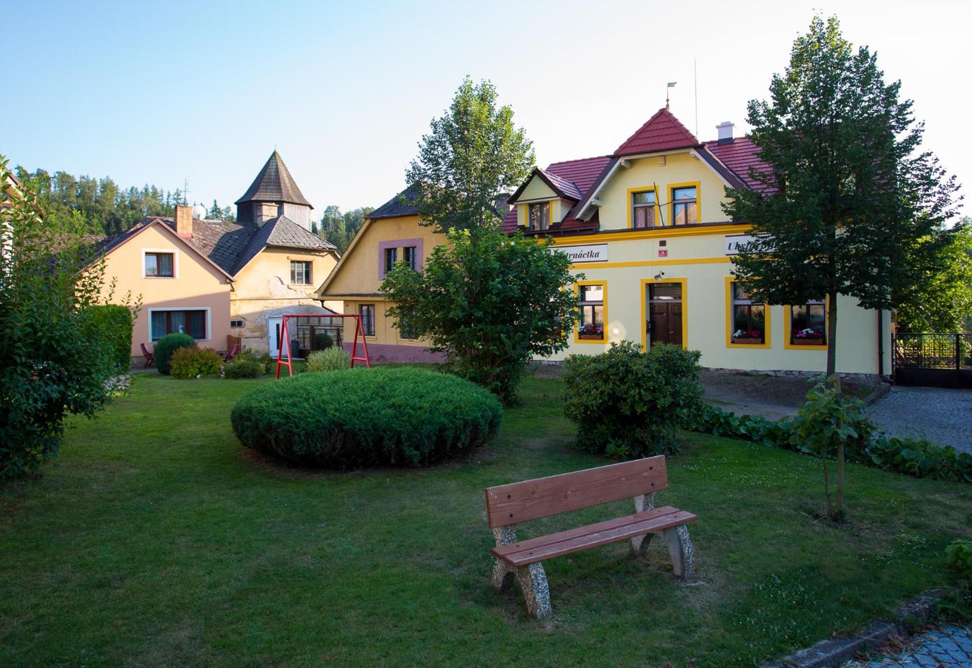 Penzion Ctrnactka Rataje nad Sázavou Екстериор снимка